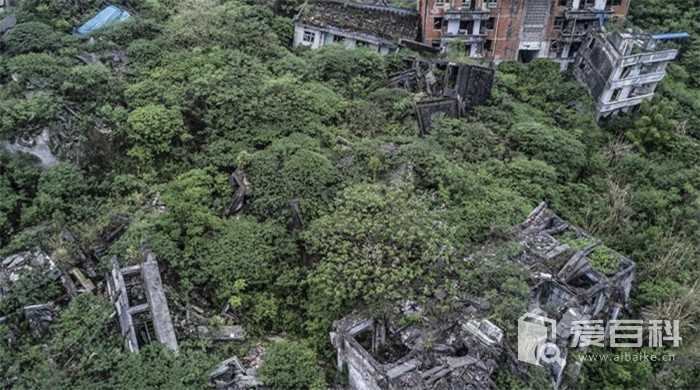 地震后房屋倒塌怎么赔偿？地震损失该如何索取赔偿